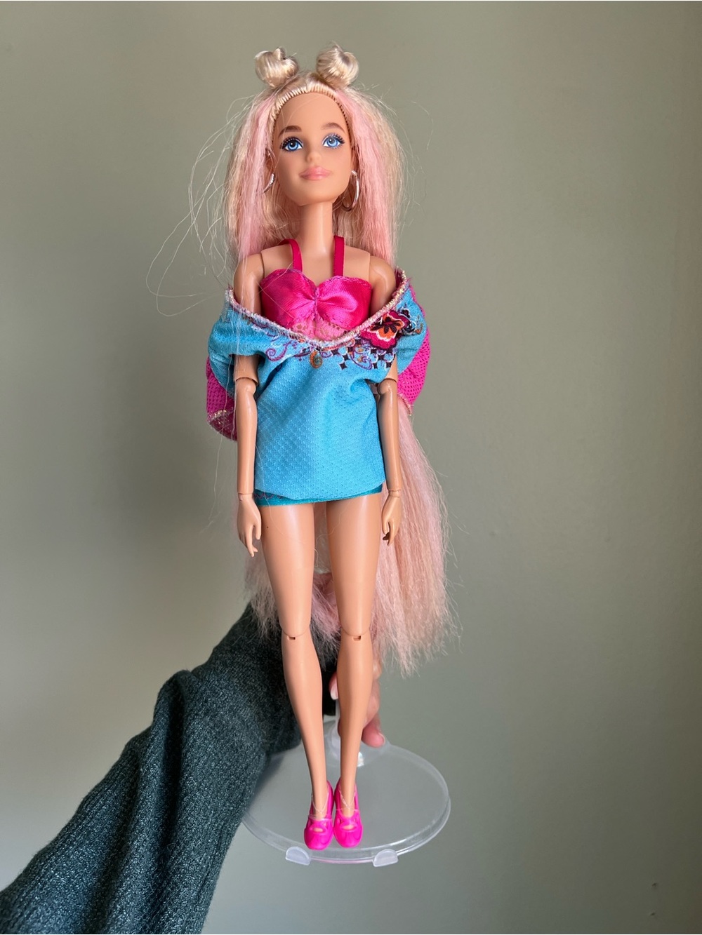 Mattel Barbie Doll with Mermaid Tale outfit